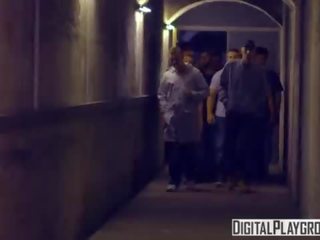 Digitalplayground - bulldogs ट्रेलर चलचित्र ट्रेलर